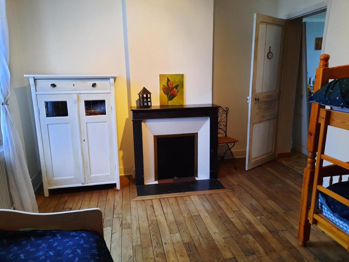 Joli appartement meublé Paray-le-Monial Kültér fotó